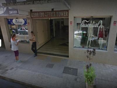 Sala Comercial para Locação, em Volta Redonda, bairro ATERRADO, 1 banheiro