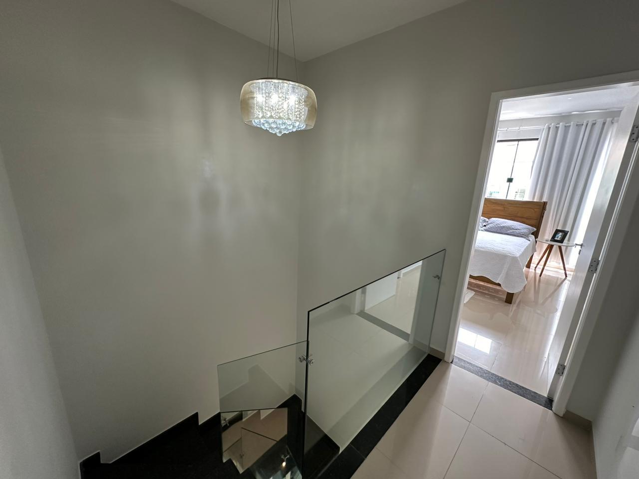 Casa à venda com 3 quartos, 160m² - Foto 2