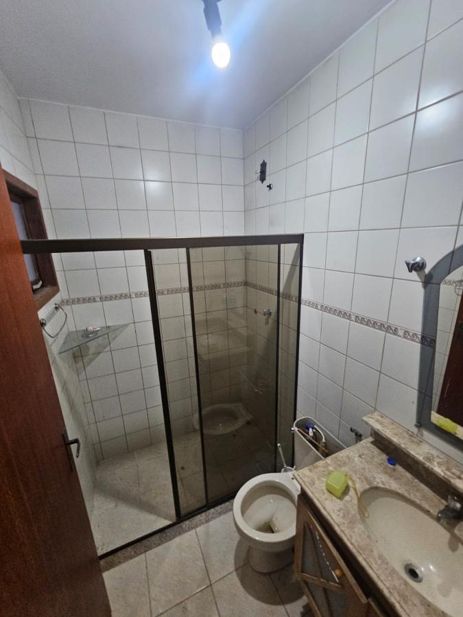 Casa à venda com 3 quartos - Foto 4