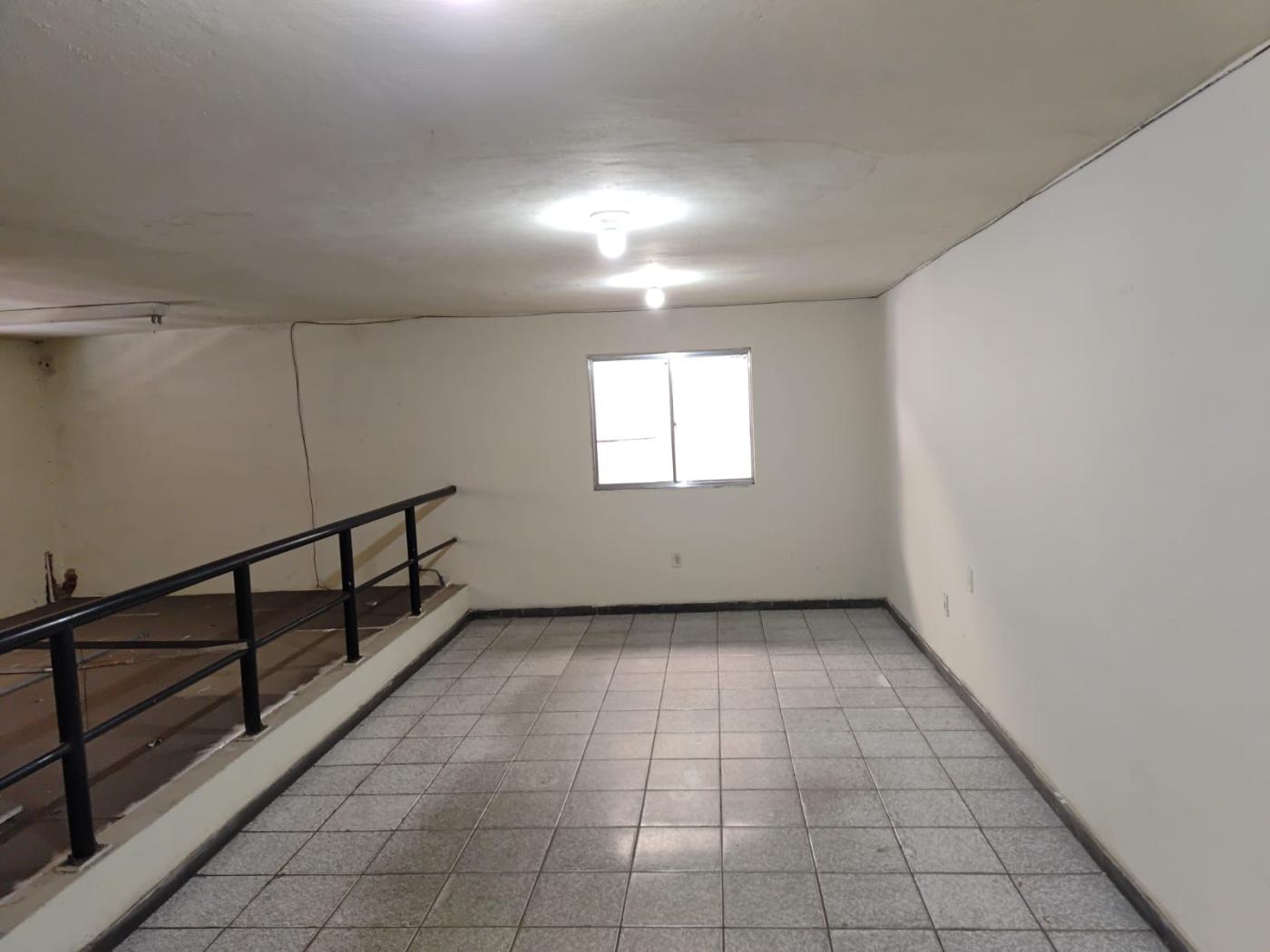 Depósito-Galpão-Armazém para alugar, 360m² - Foto 4