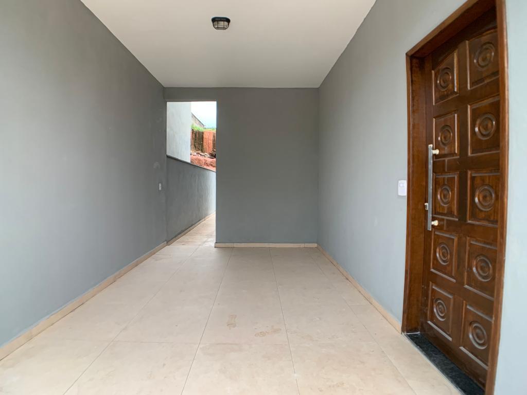 Casa à venda com 3 quartos, 243m² - Foto 8