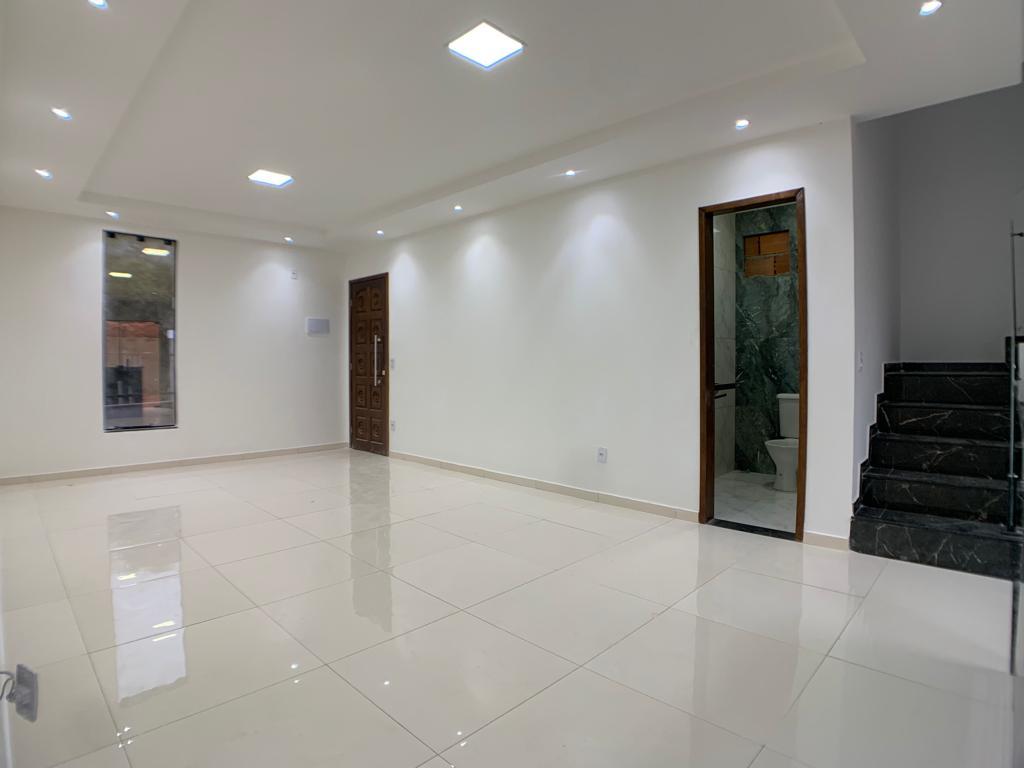 Casa à venda com 3 quartos, 243m² - Foto 12