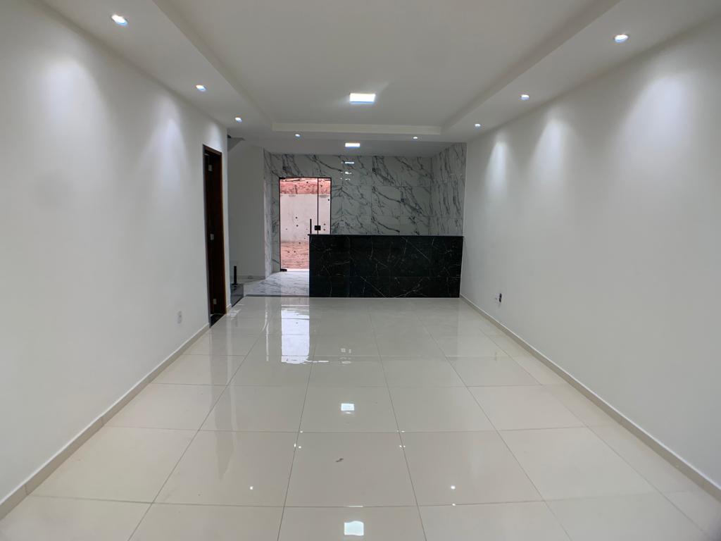 Casa à venda com 3 quartos, 243m² - Foto 15