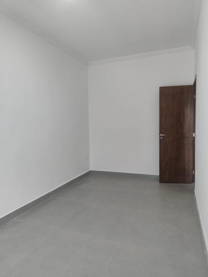 Apartamento à venda com 3 quartos, 243m² - Foto 9