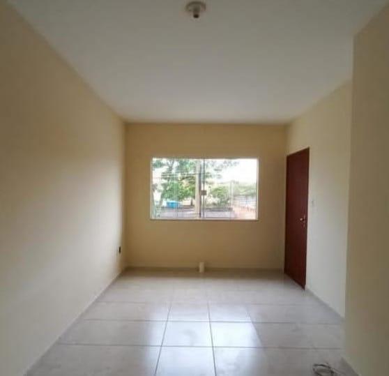 Casa à venda com 1 quarto, 330m² - Foto 4