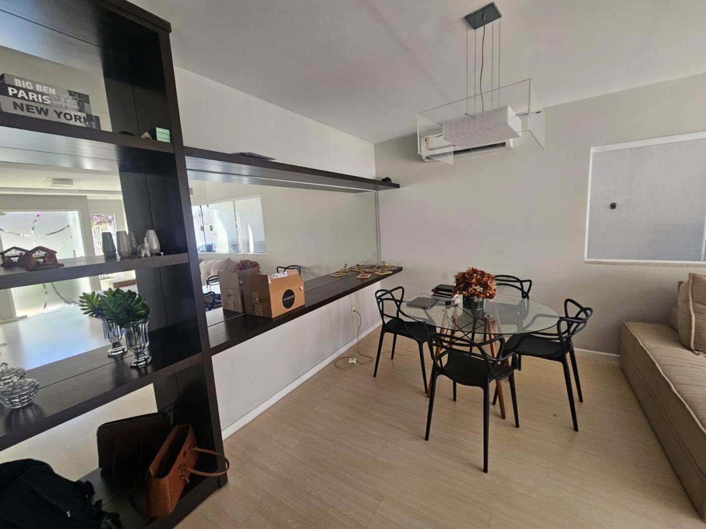 Casa à venda com 3 quartos, 368m² - Foto 9